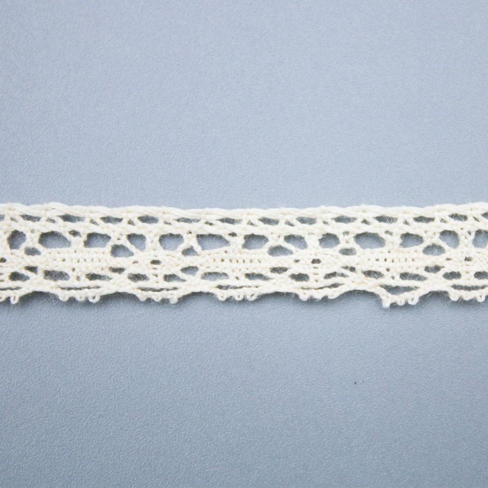 Narrow Eyelet Crocheted Cotton Lace Garment Lace Trim for Clothing