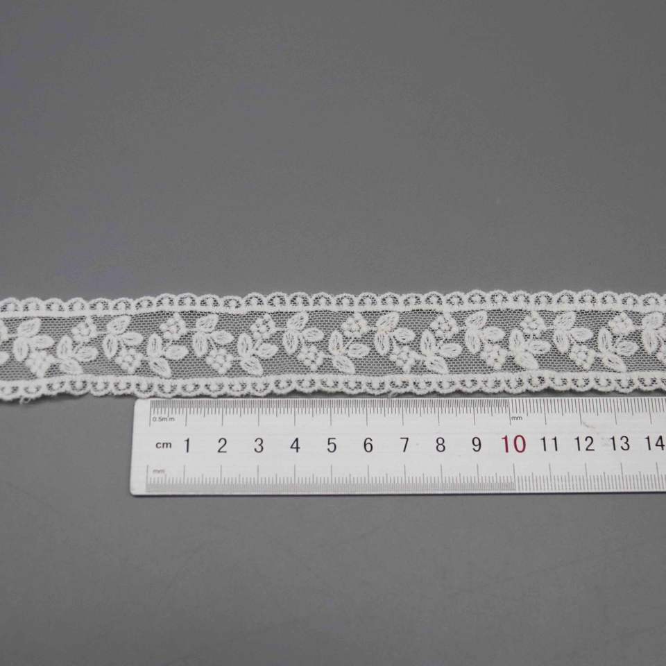 Cotton Embroidery Lace Trim Scalloped Leaf Vine Pattern for Garment Sewing
