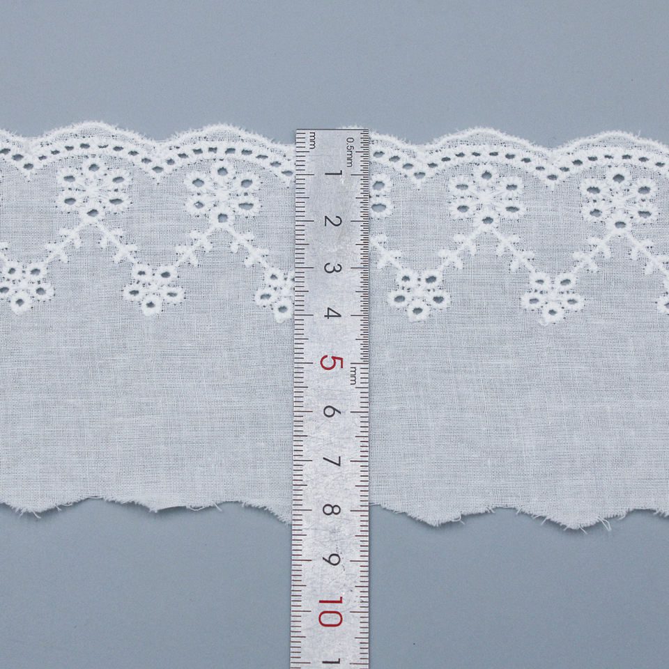 White Flower Embroidered Cotton Eyelet Lace Trim for Dress and Home Textiles