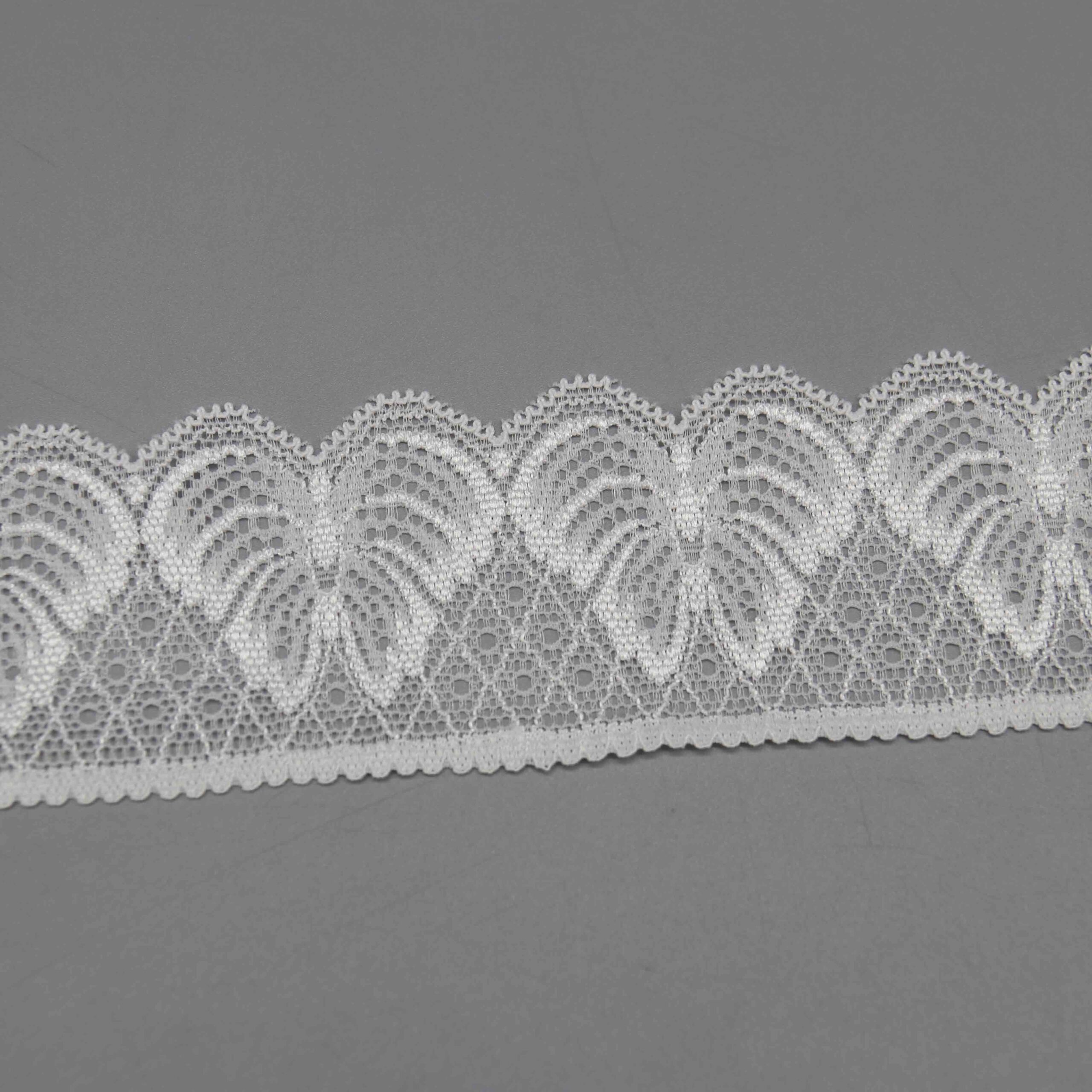 4.6cm Scalloped Stretch Lace Trim for Lingerie and Apparel Edging - Image 6