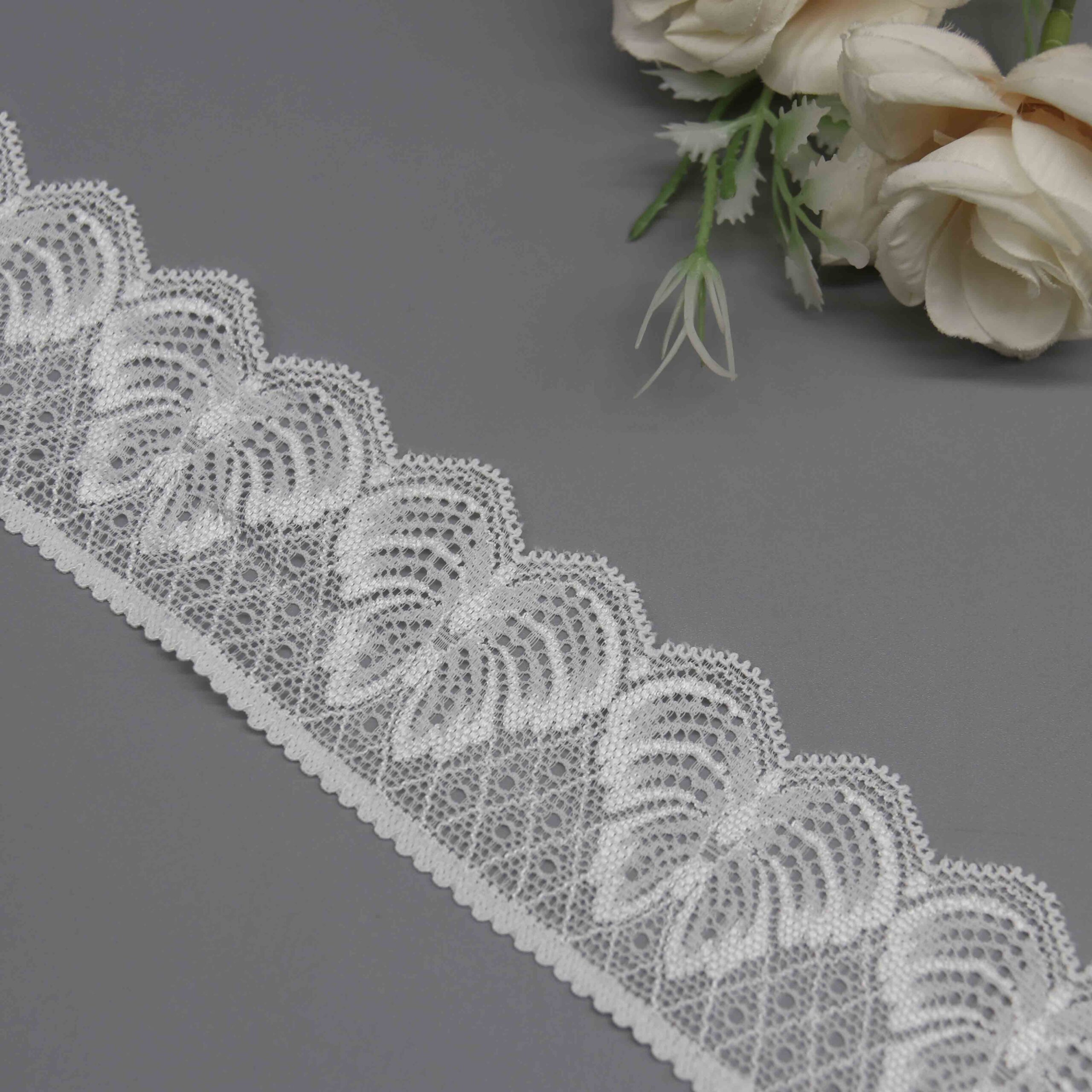 4.6cm Scalloped Stretch Lace Trim for Lingerie and Apparel Edging - Image 3