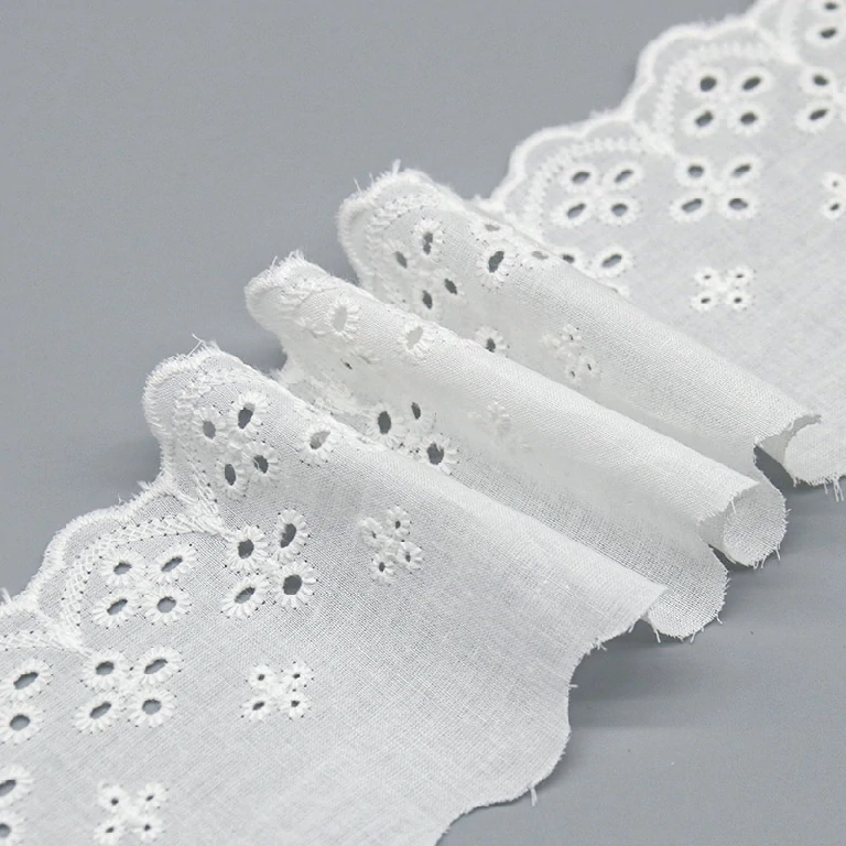 Top-selling flower eyelet lace trim made from pure cotton